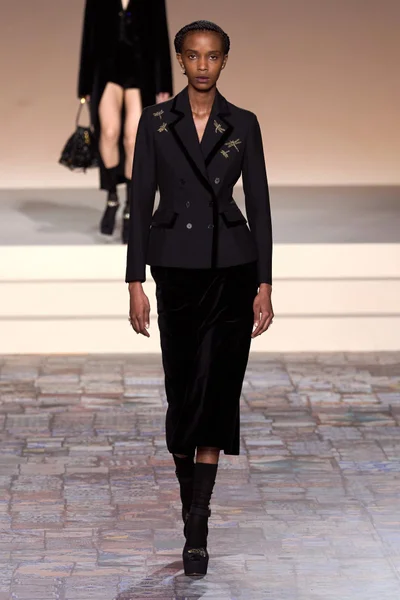 Look 55